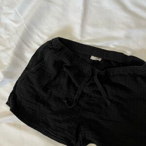 Aritzia Wilfred Free Sail Shorts